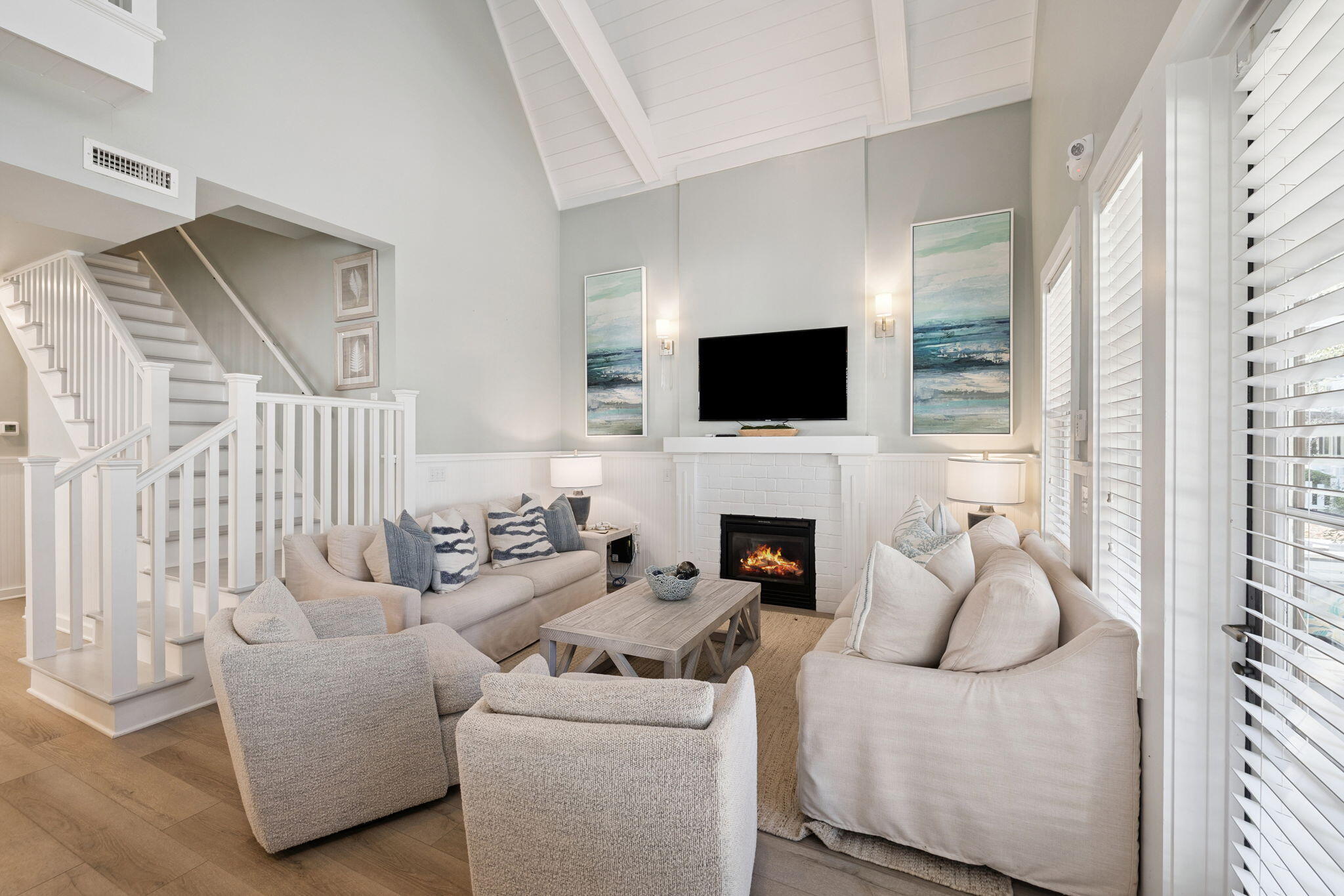 261 Salt Box Lane