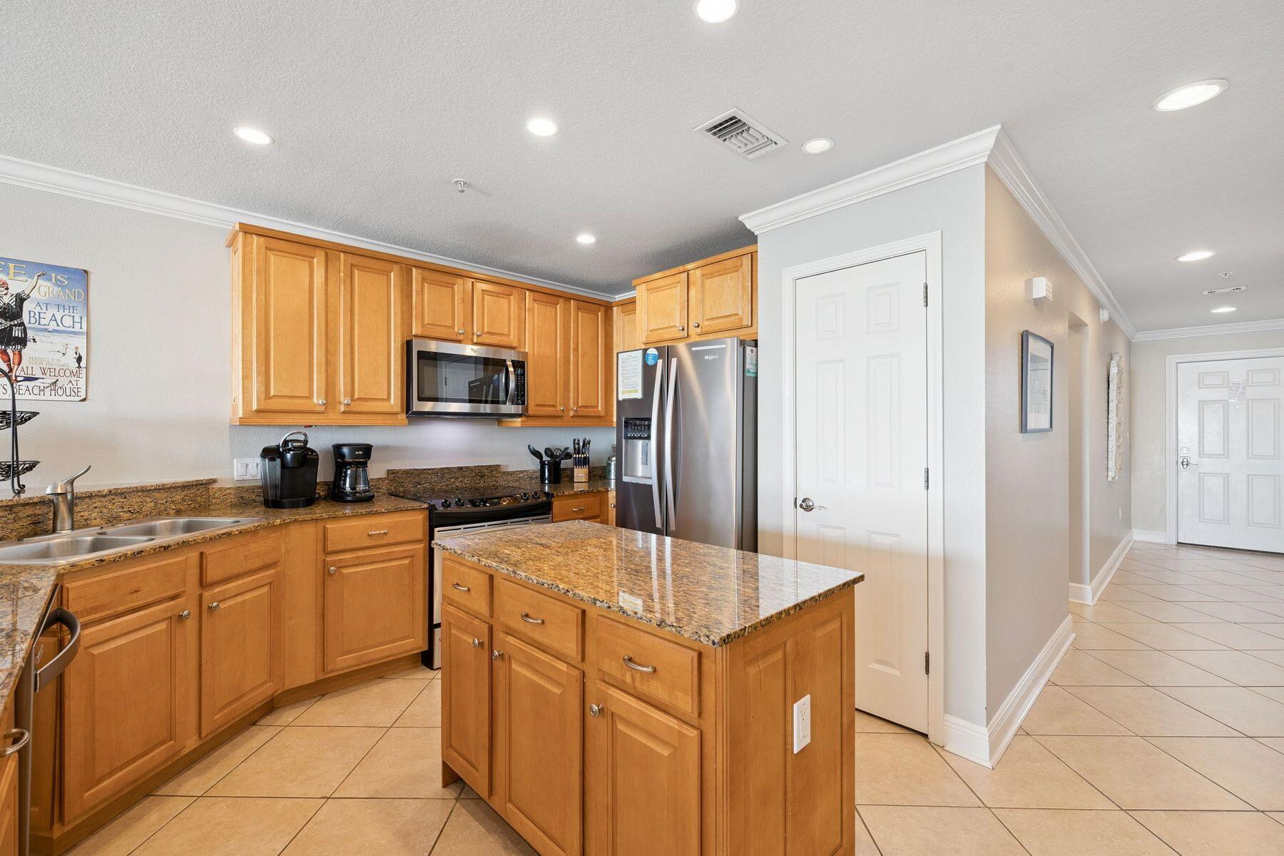 4045 W County Highway 30A UNIT 402