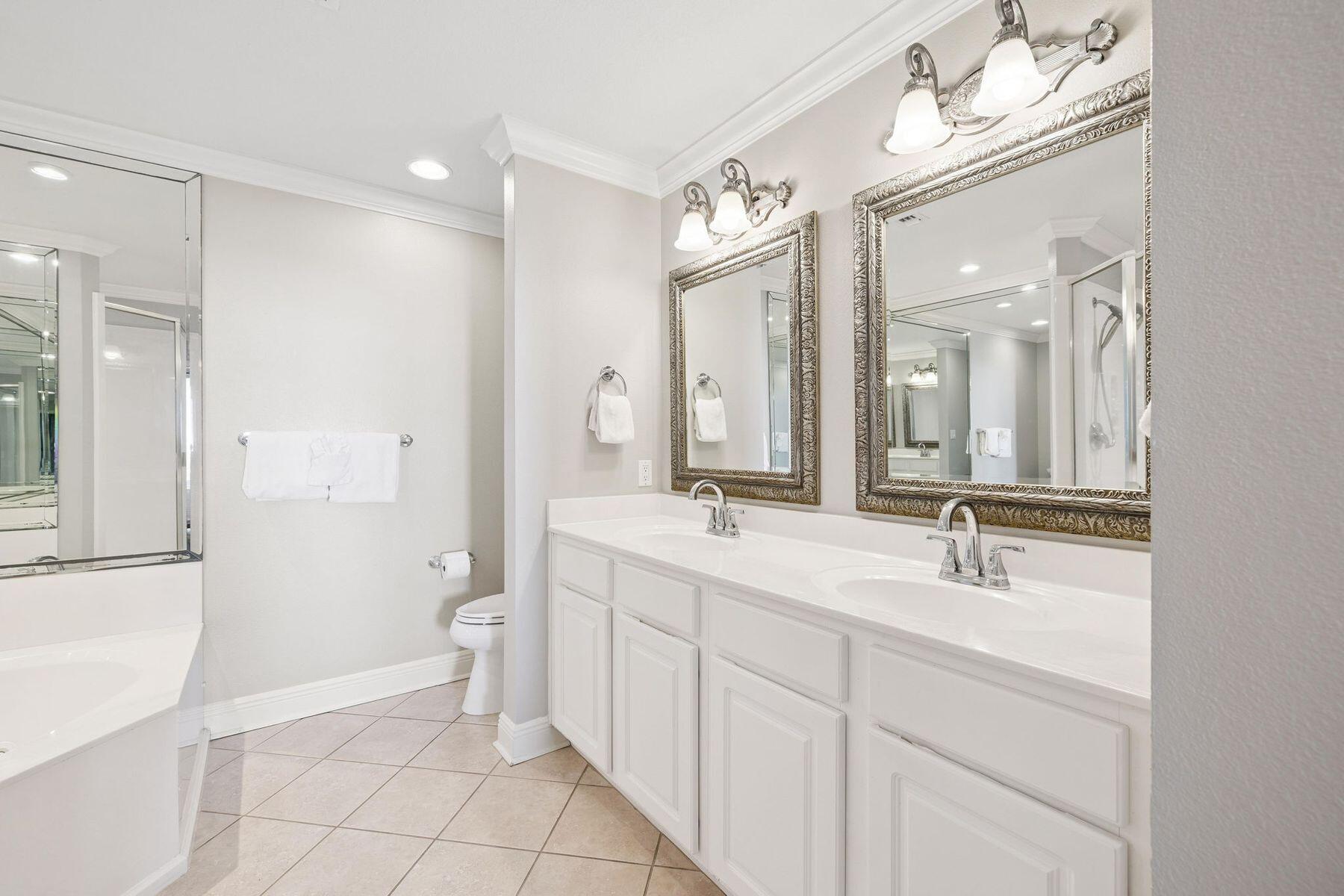 4045 W County Highway 30A UNIT 402