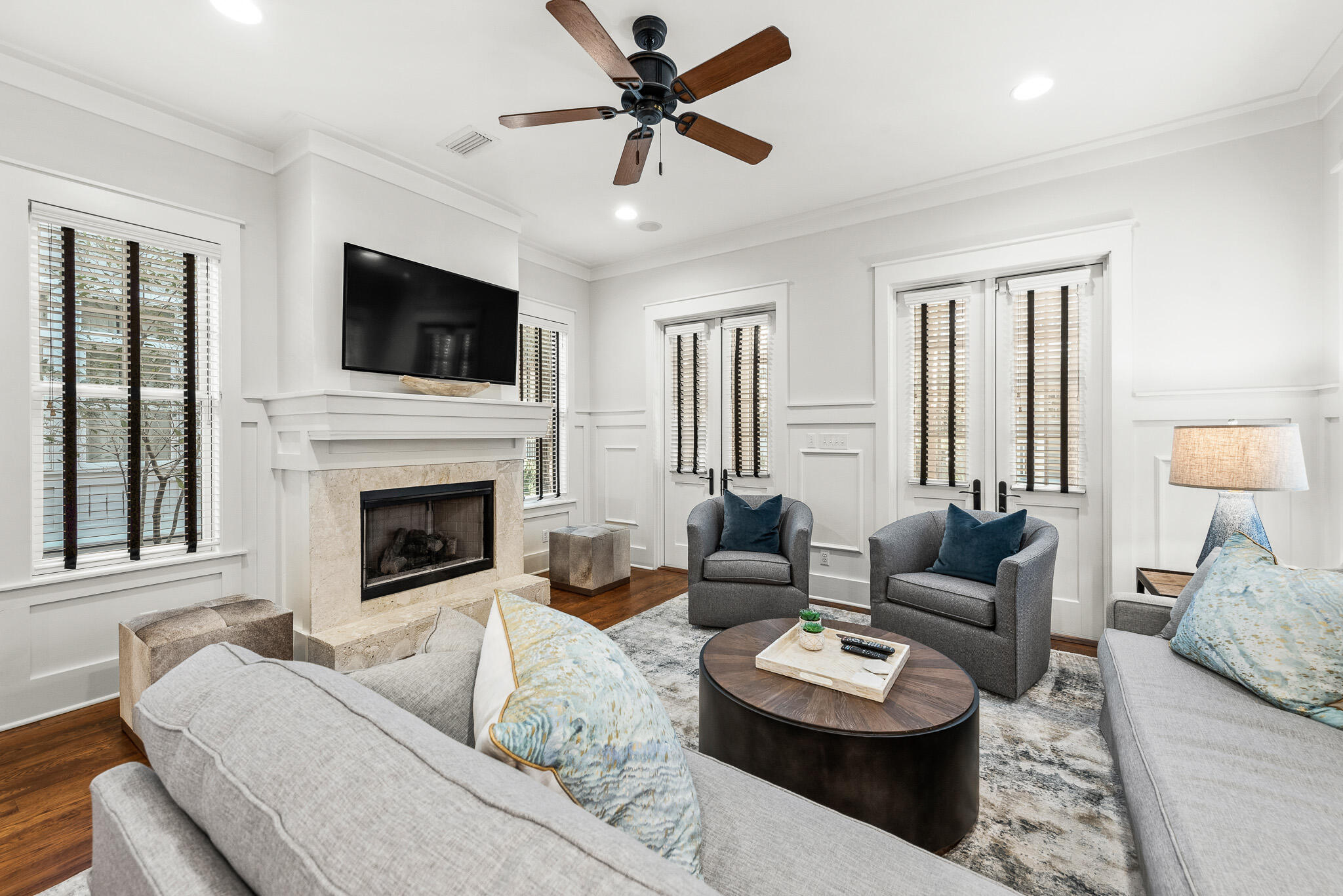 30 N Shingle Lane
