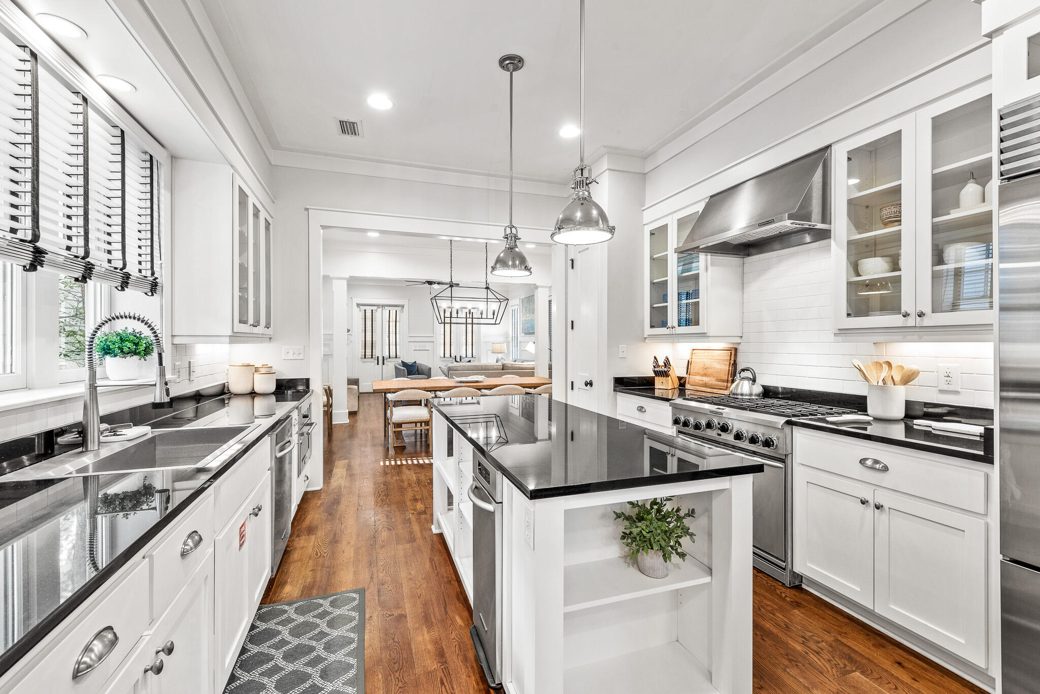 30 N Shingle Lane