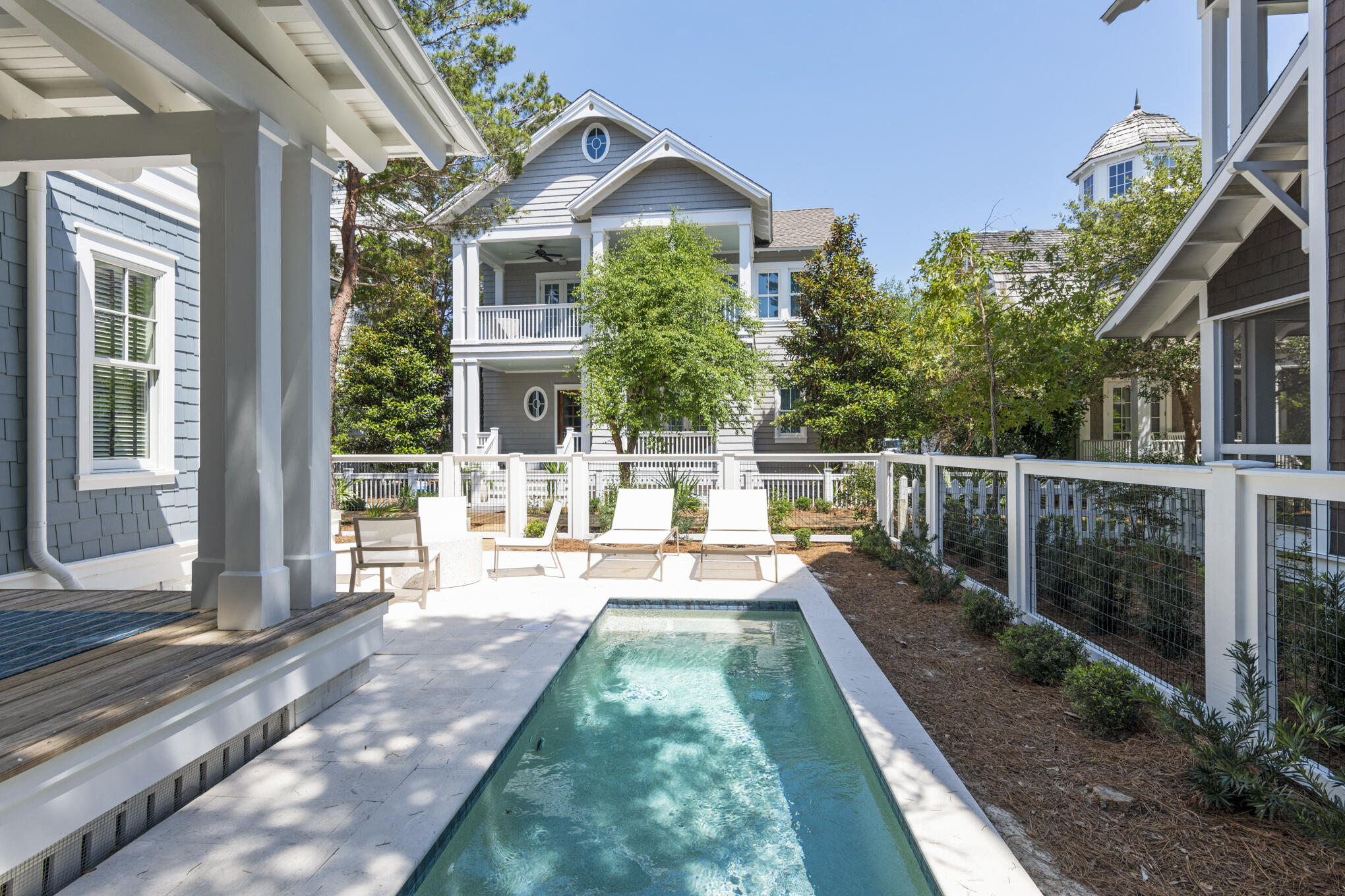 30 N Shingle Lane