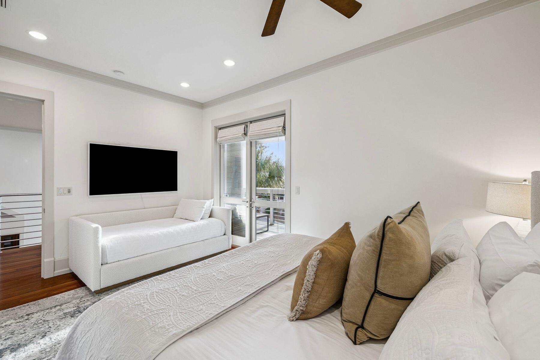 260 Gulf Bridge Lane