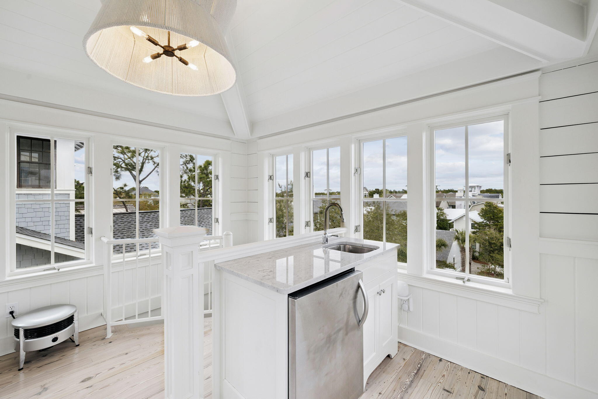 30 E Yacht Pond Lane