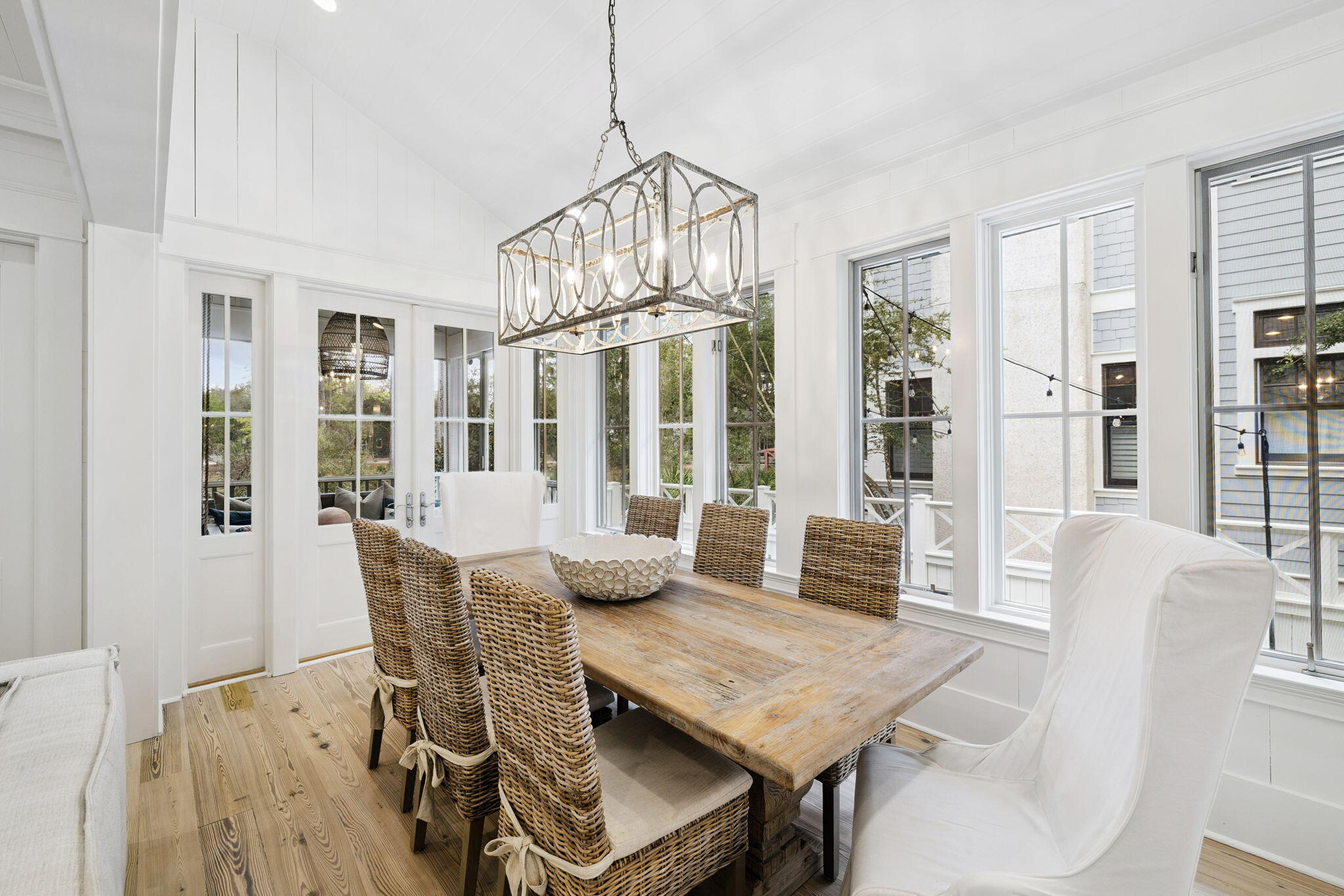 30 E Yacht Pond Lane