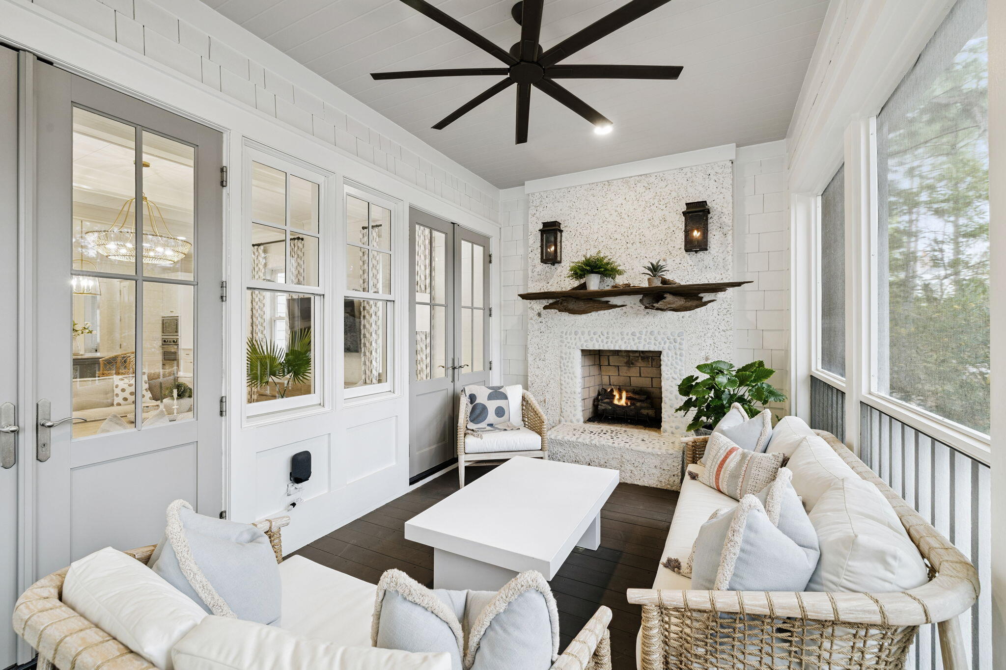 30 E Yacht Pond Lane