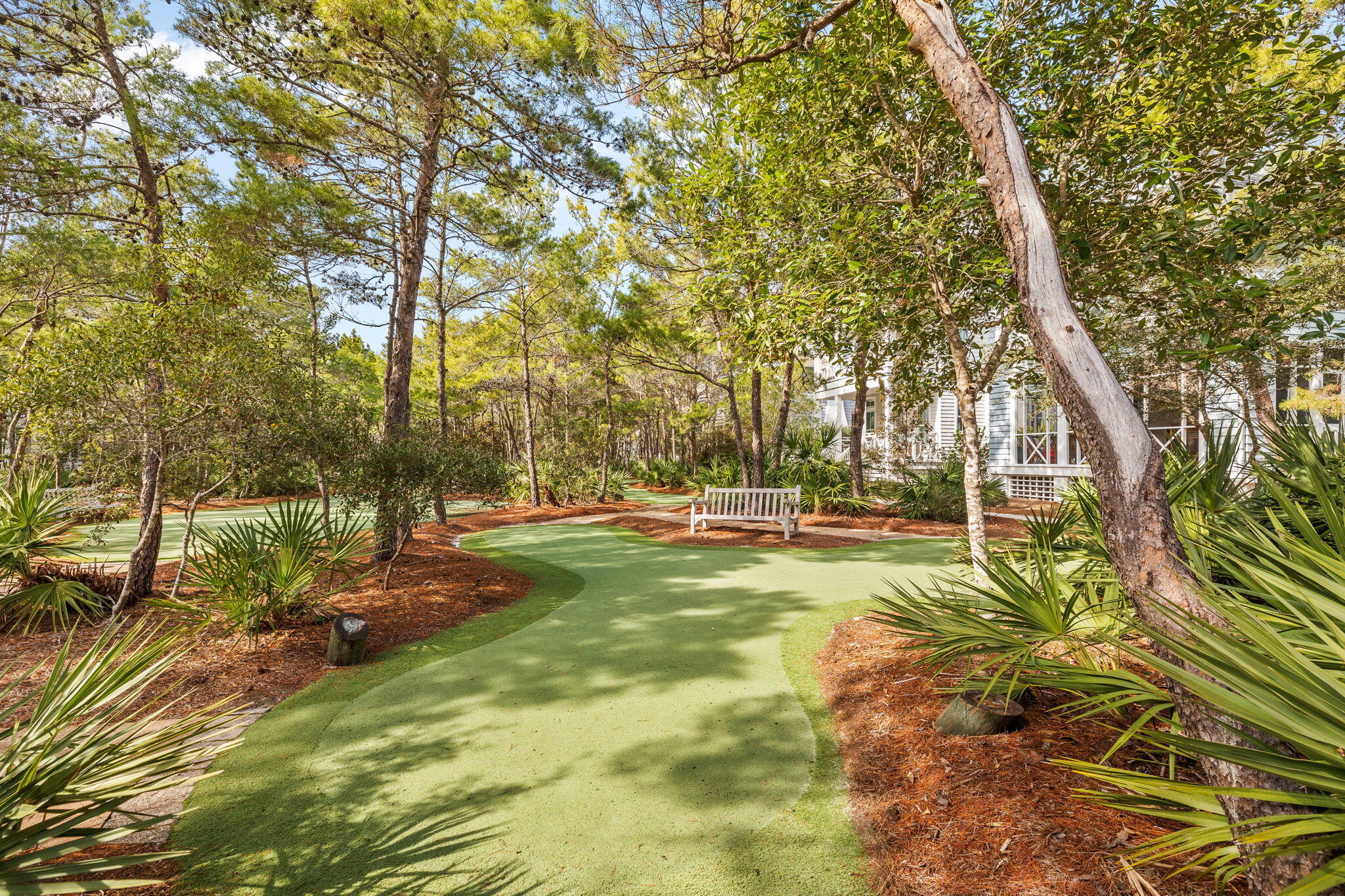 30 E Yacht Pond Lane