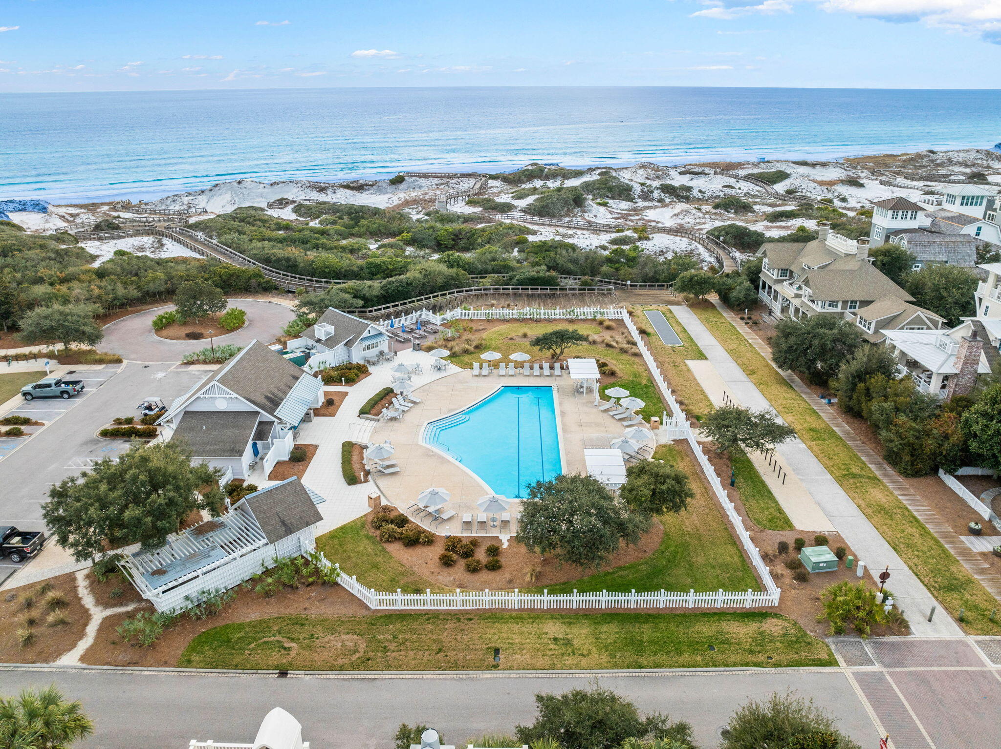 30 E Yacht Pond Lane