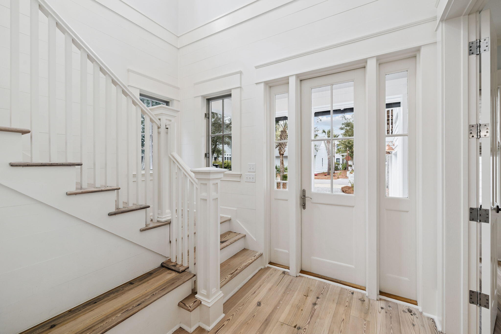 30 E Yacht Pond Lane