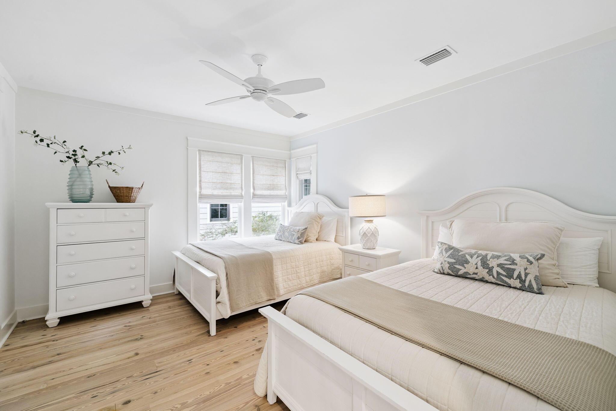 30 E Yacht Pond Lane