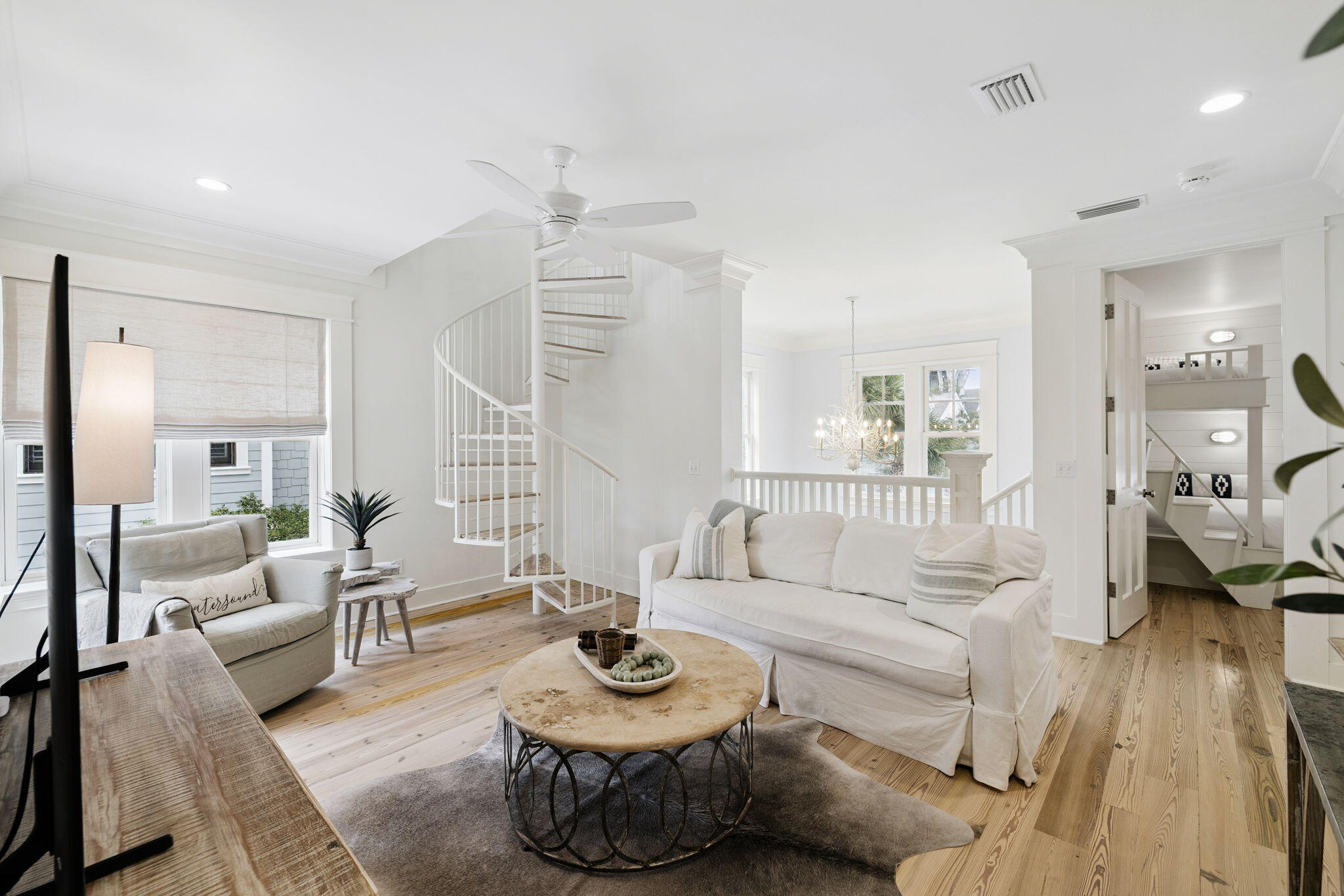 30 E Yacht Pond Lane