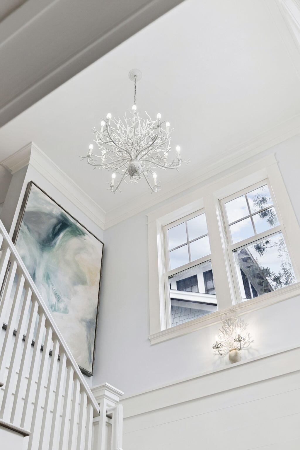 30 E Yacht Pond Lane