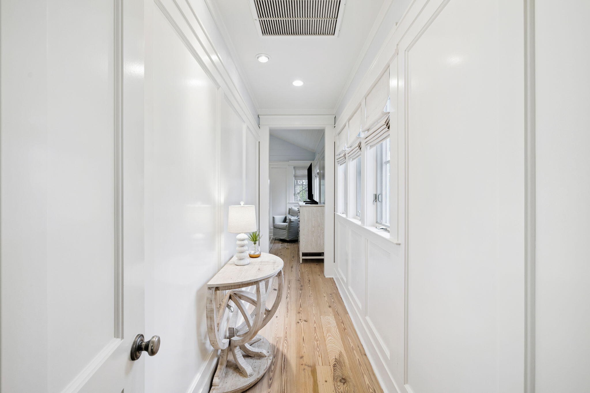 30 E Yacht Pond Lane