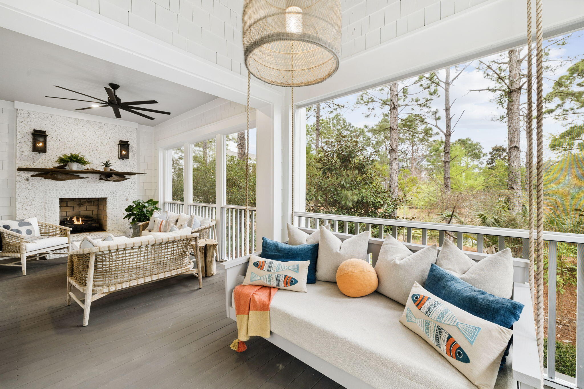 30 E Yacht Pond Lane