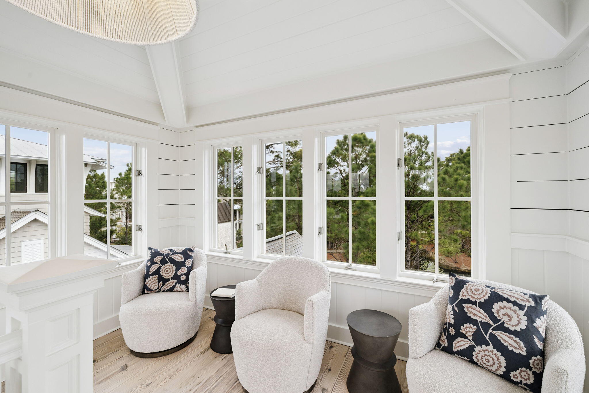 30 E Yacht Pond Lane