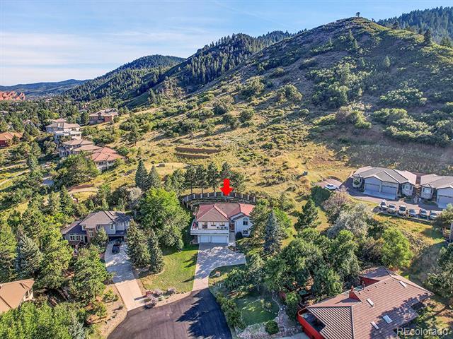 6829 Beaver Run