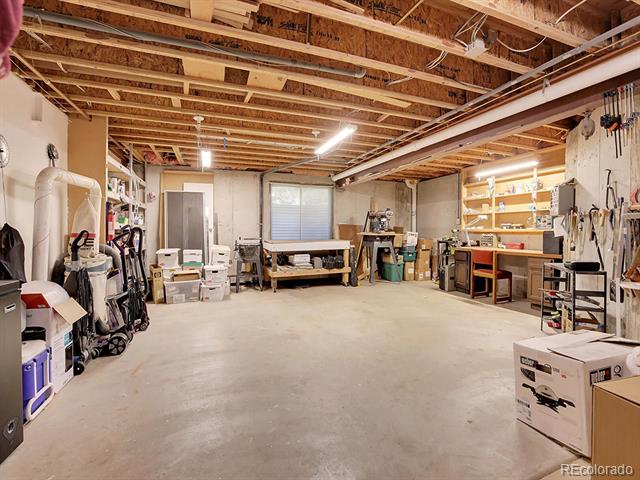 6829 Beaver Run