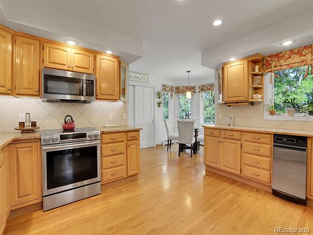 6829 Beaver Run