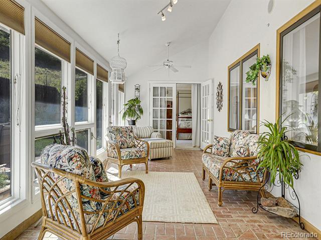 6829 Beaver Run