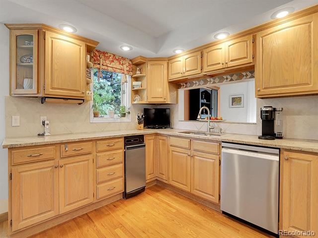 6829 Beaver Run