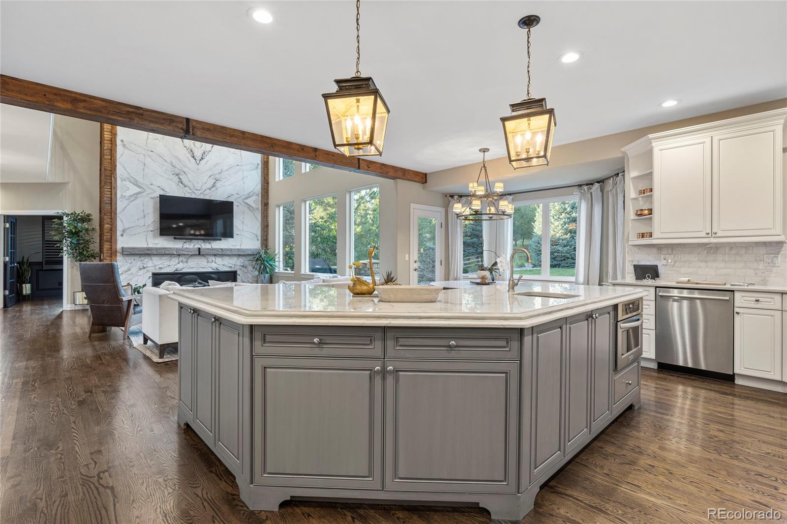 8465 Windhaven Drive