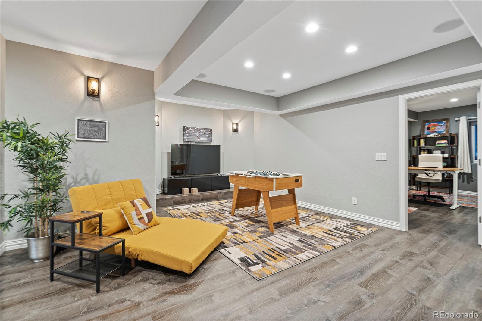8465 Windhaven Drive