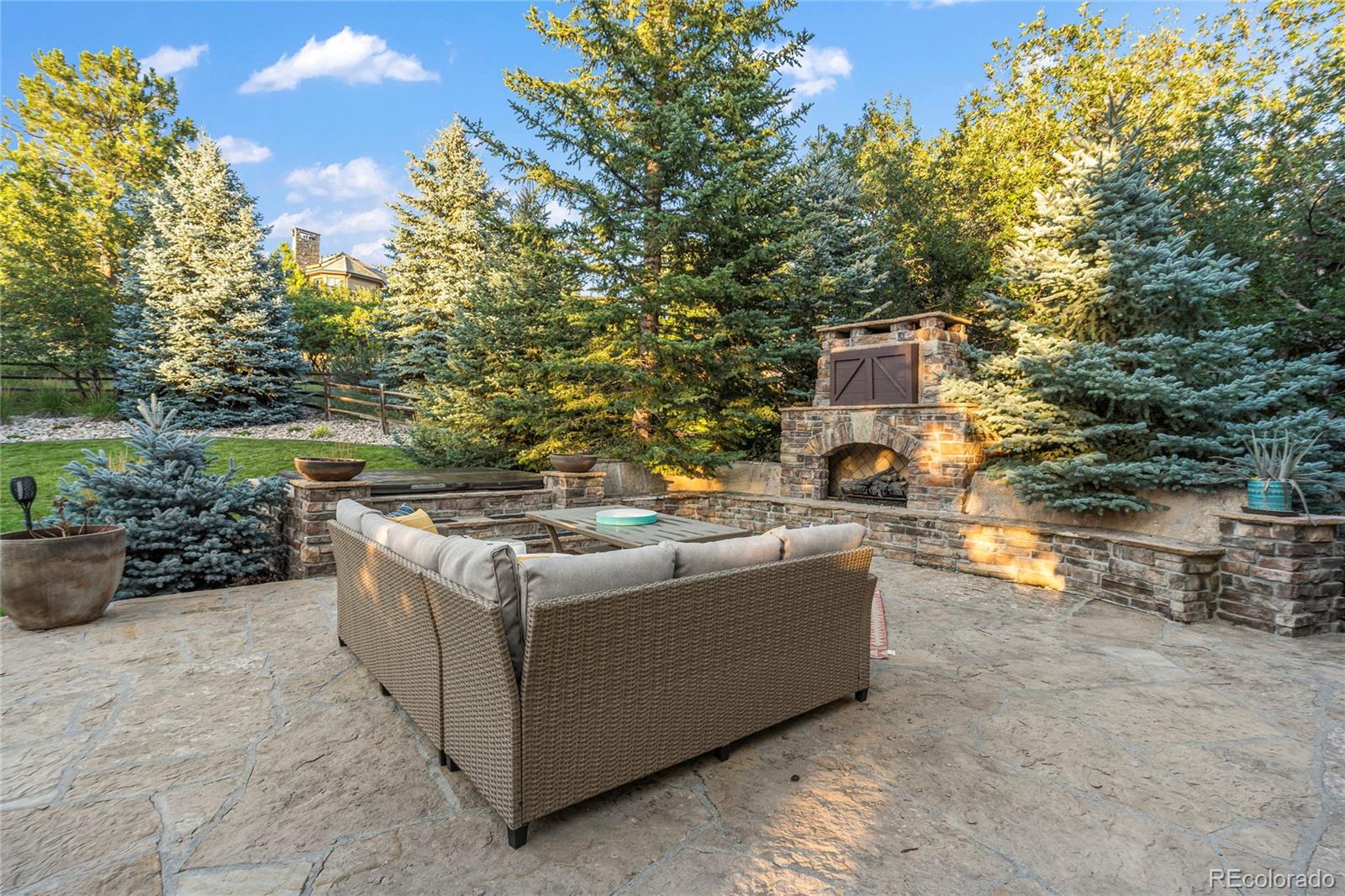 8465 Windhaven Drive