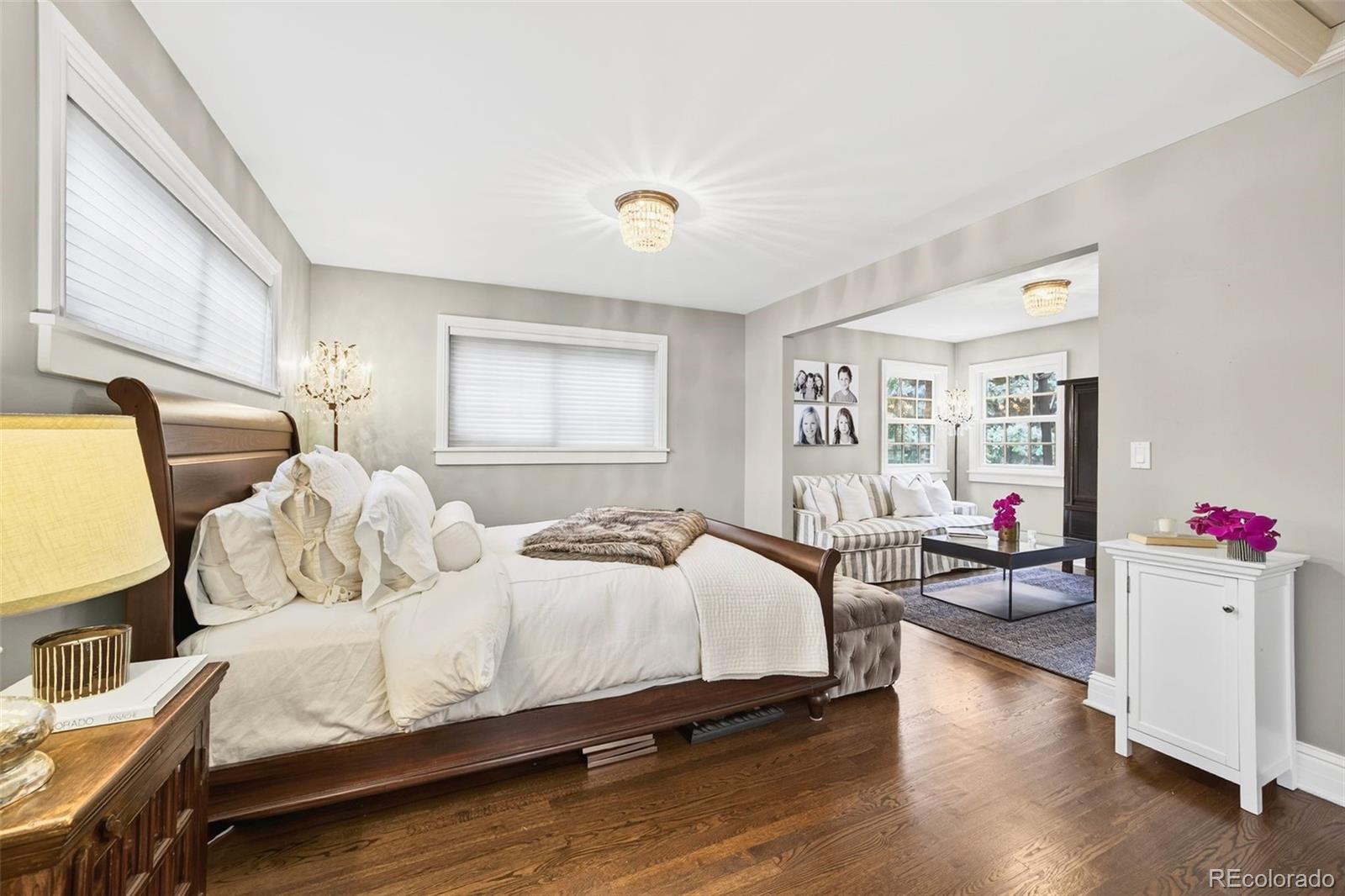 1 S Jasmine Street