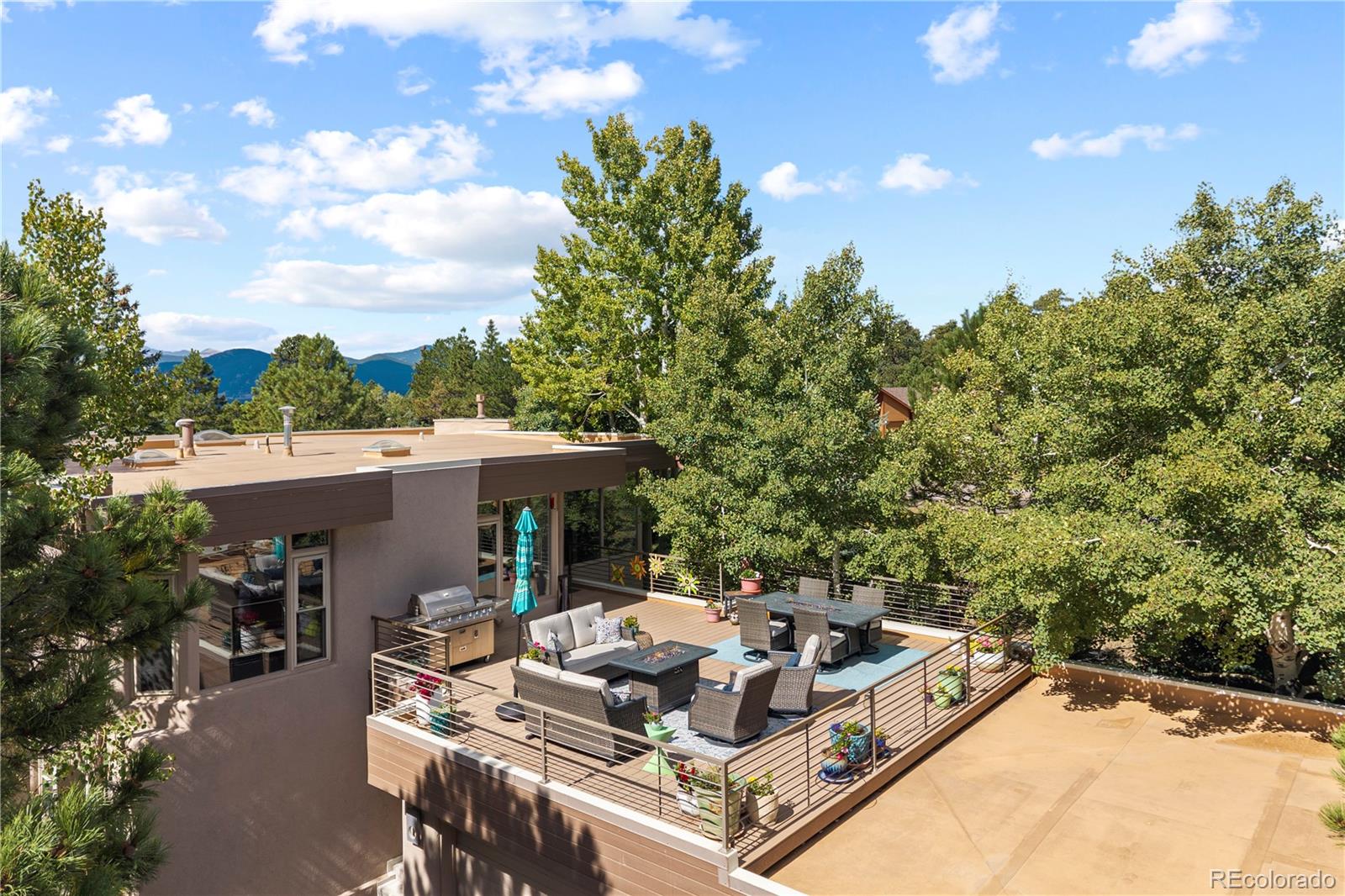 1405 Meadowrose Drive