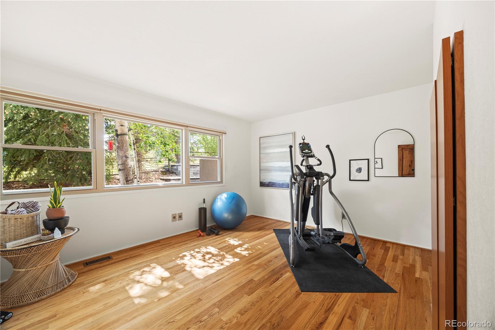 1405 Meadowrose Drive