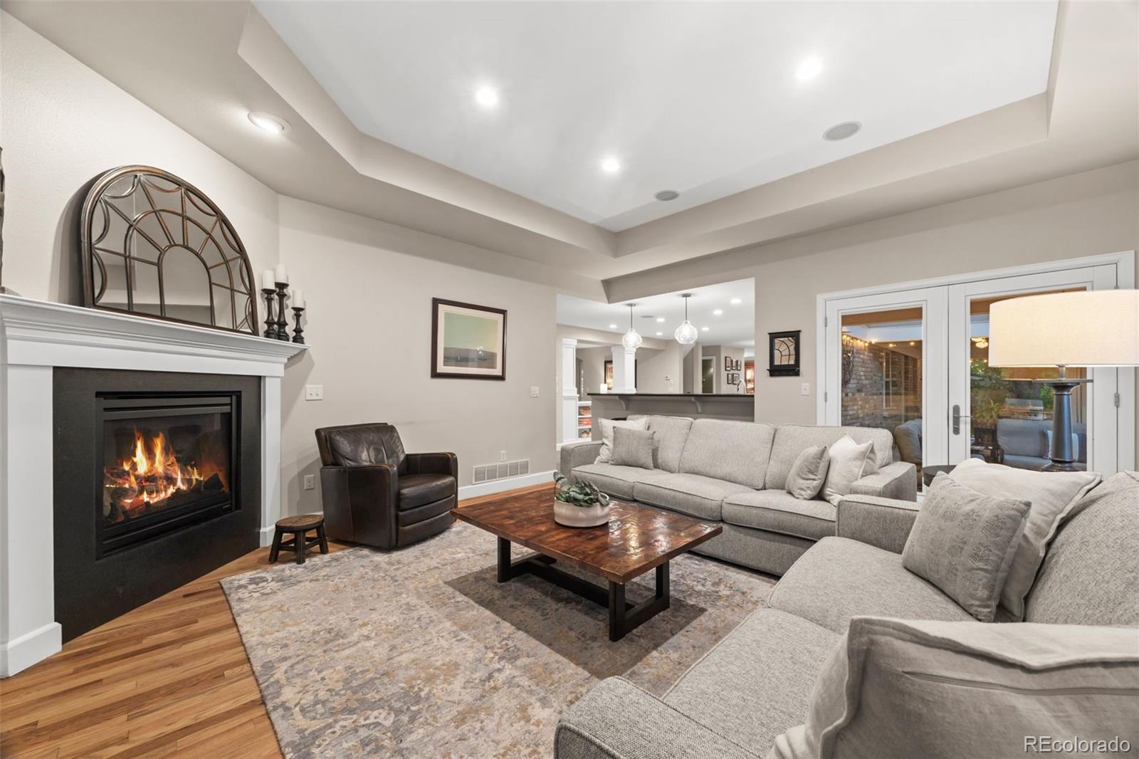 7049 S Magnolia Circle