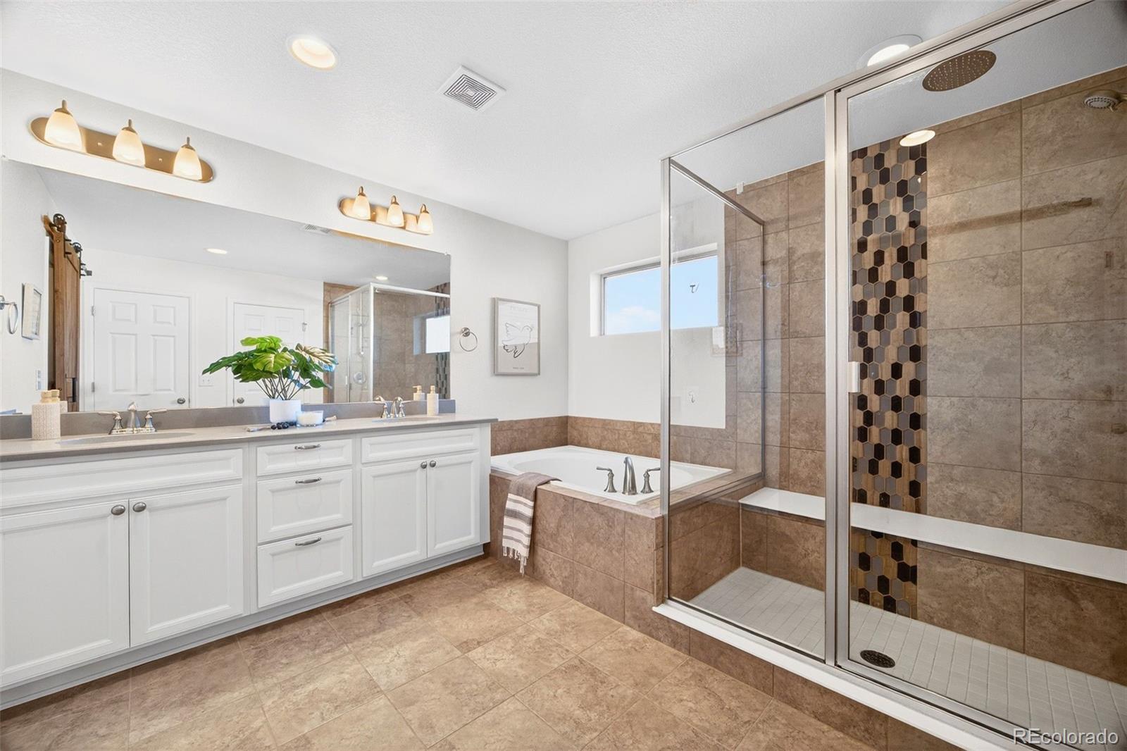 2884 Echo Lake Drive