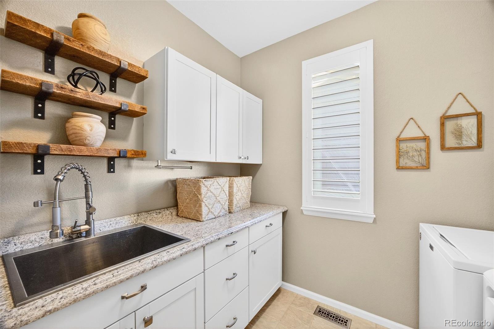 2884 Echo Lake Drive