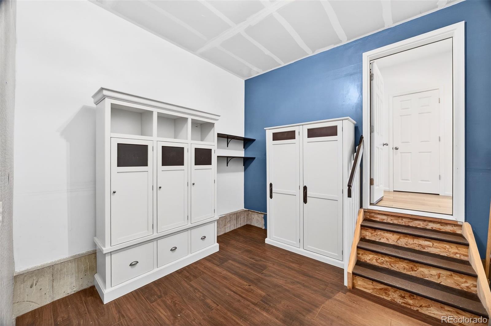 2884 Echo Lake Drive