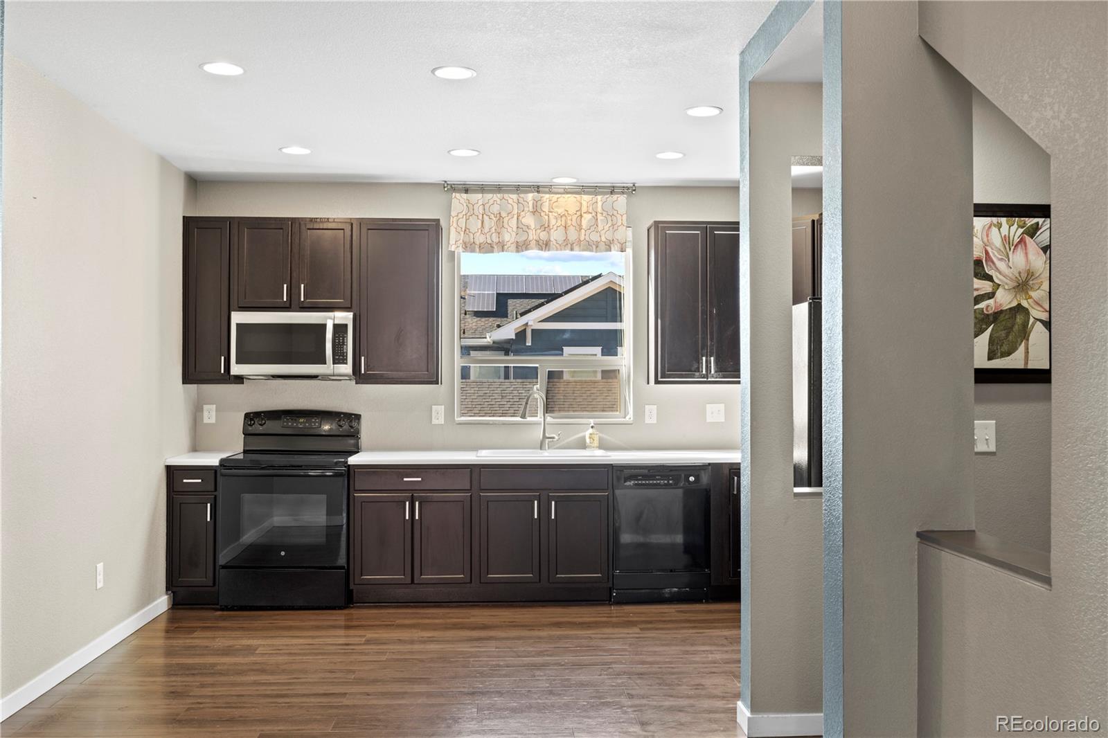 4957 Valentia Street