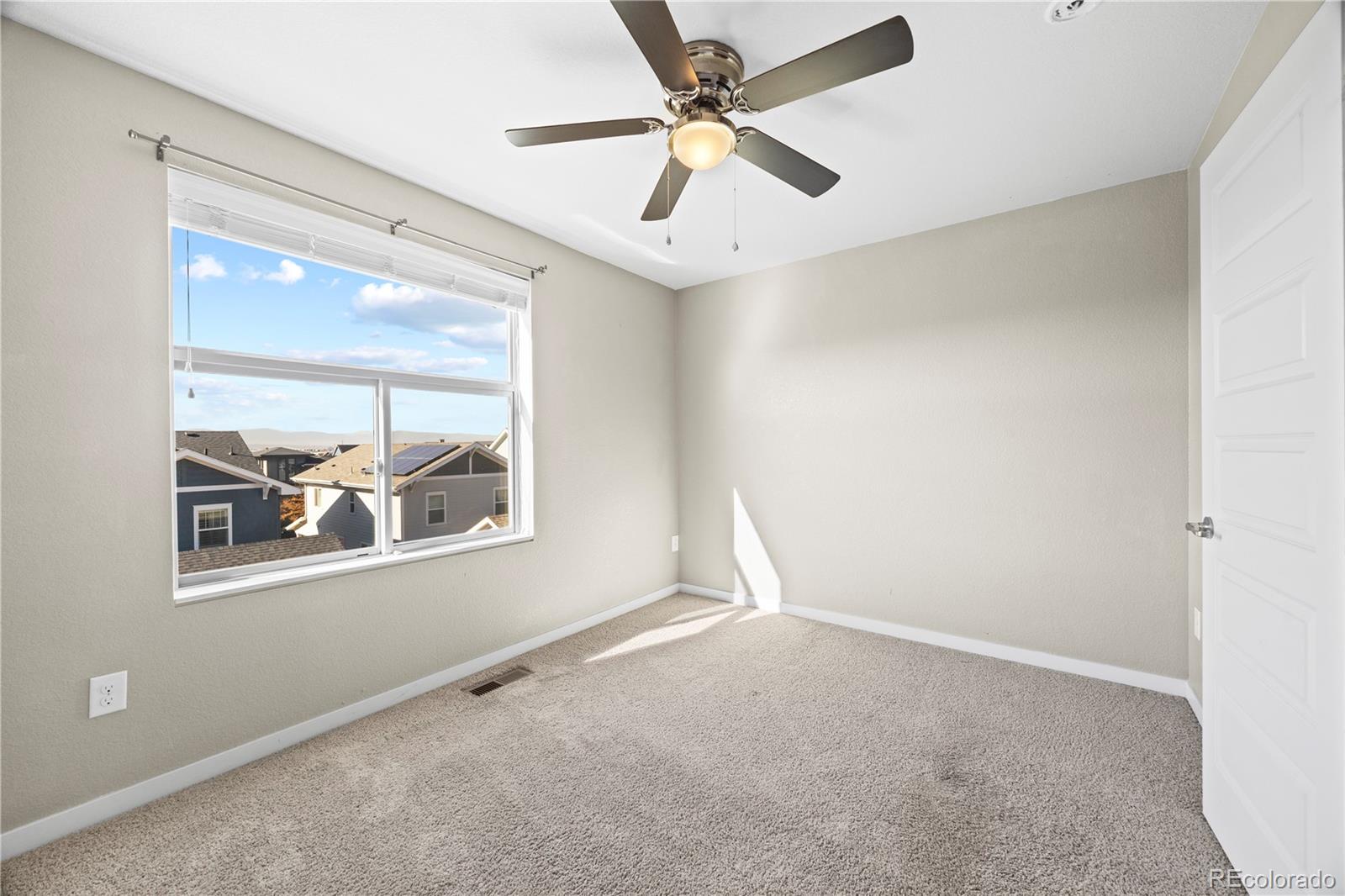 4957 Valentia Street