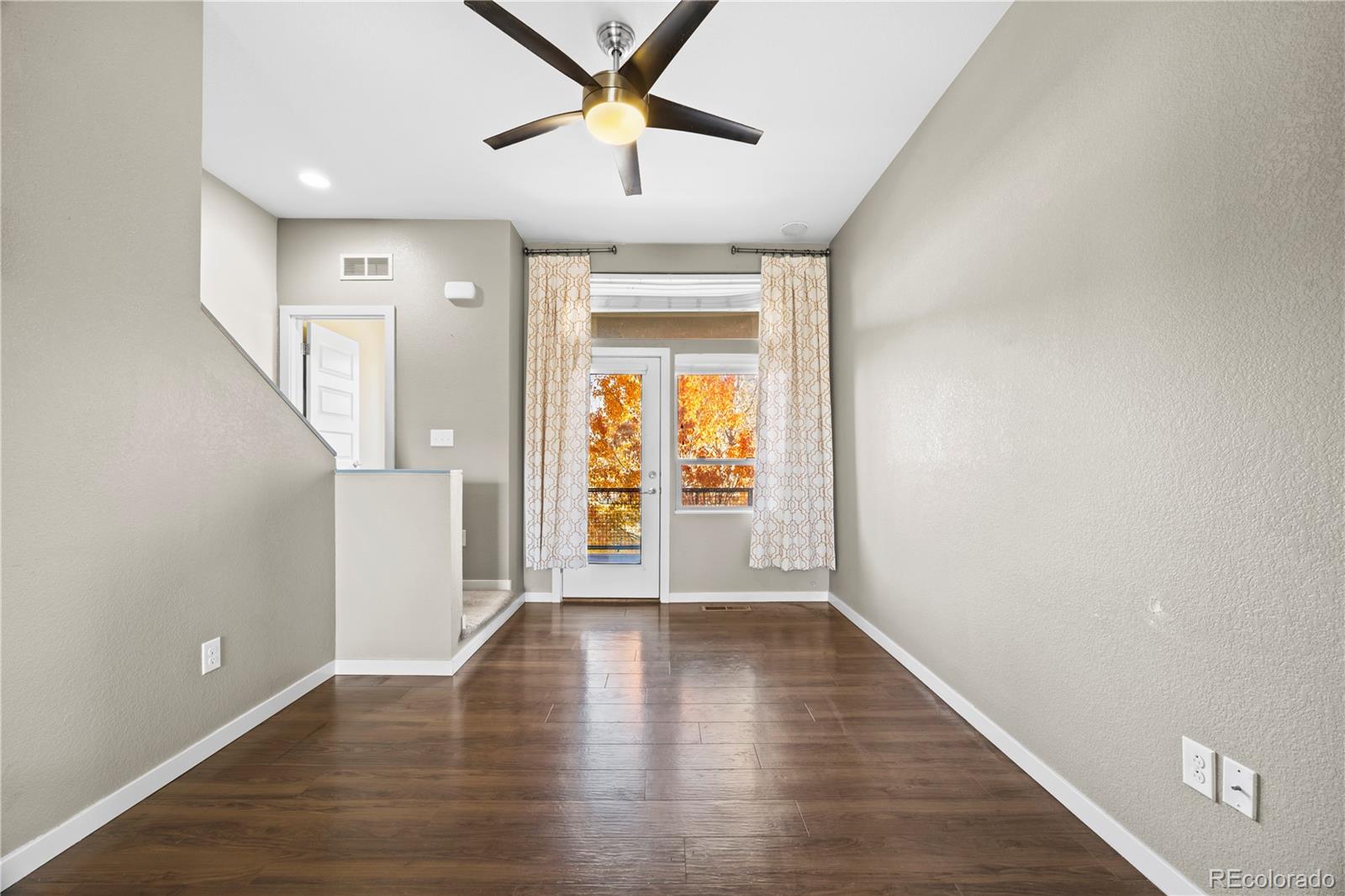 4957 Valentia Street