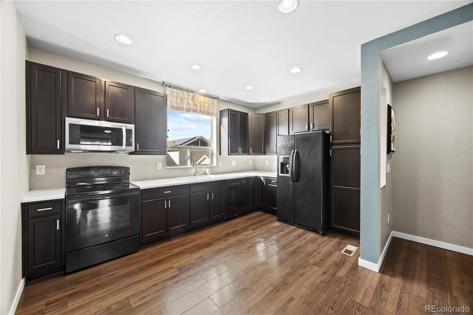 4957 Valentia Street