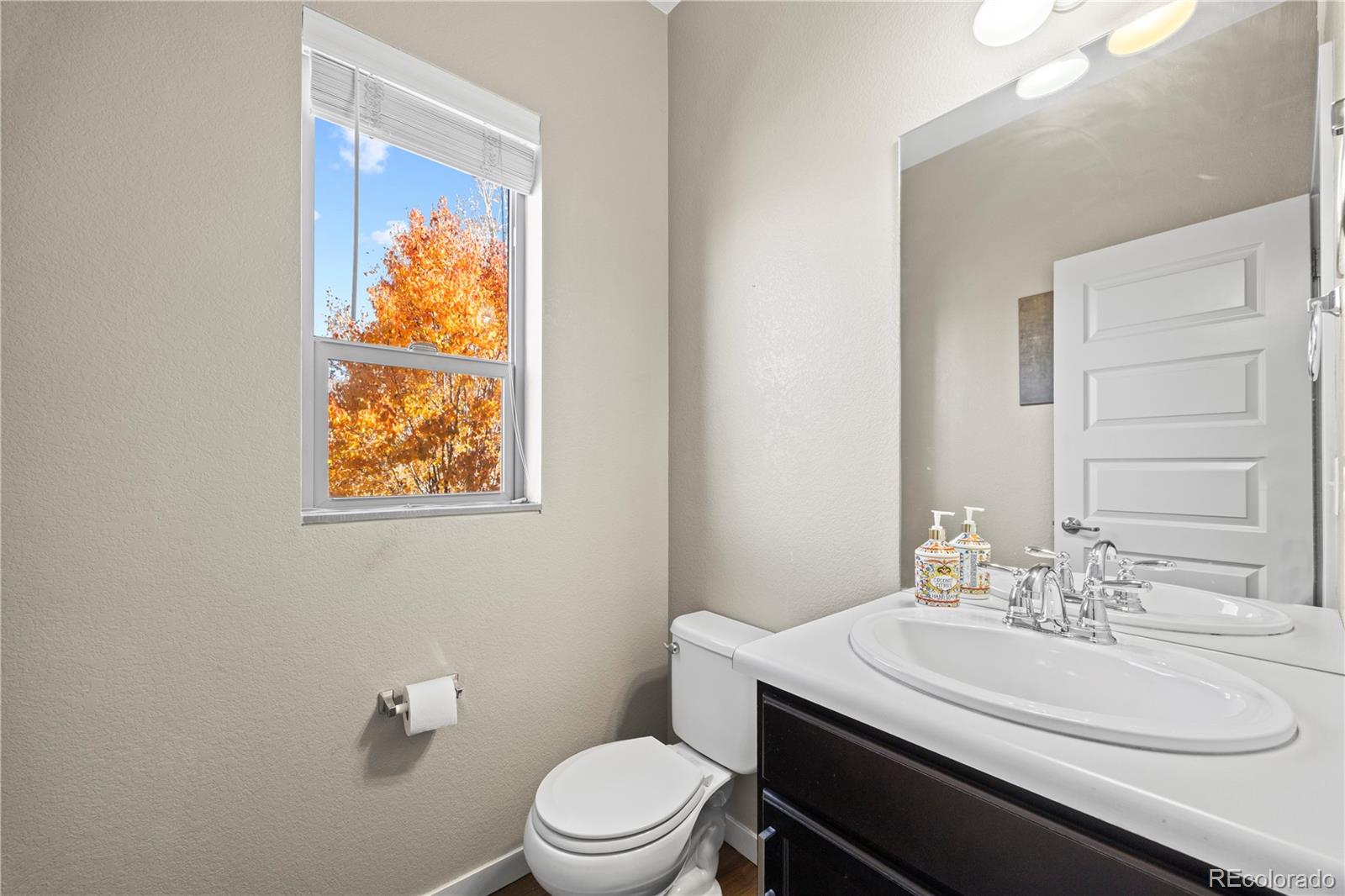 4957 Valentia Street