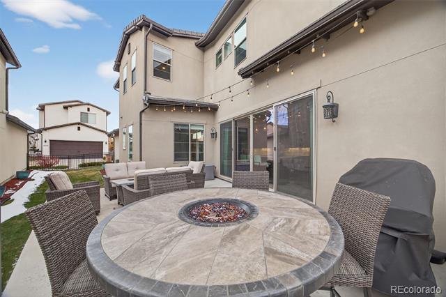 15527 W La Salle Place