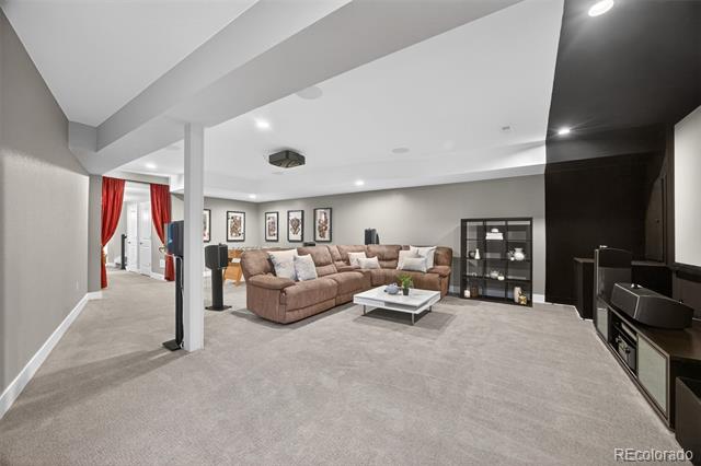 15527 W La Salle Place