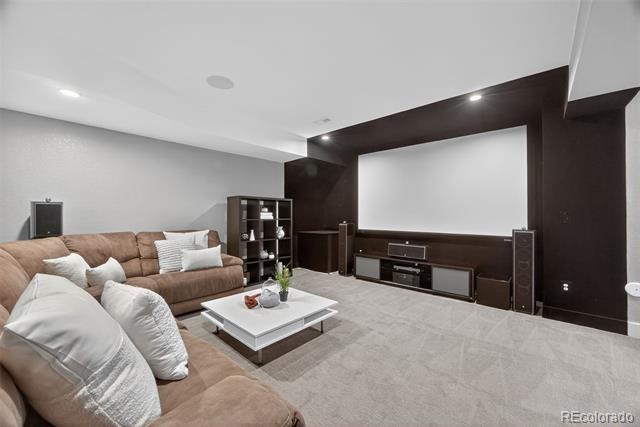 15527 W La Salle Place