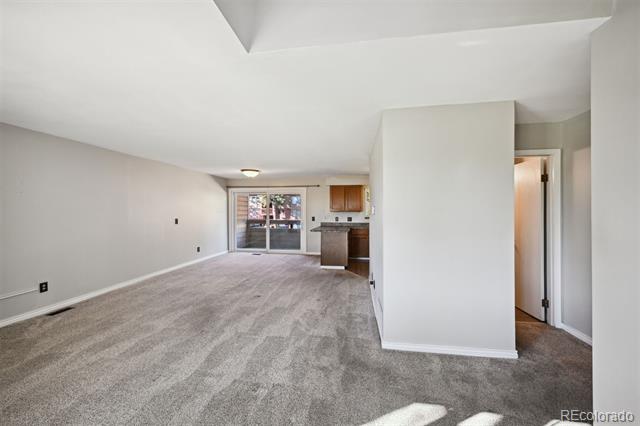320 Wright Street Unit: 105
