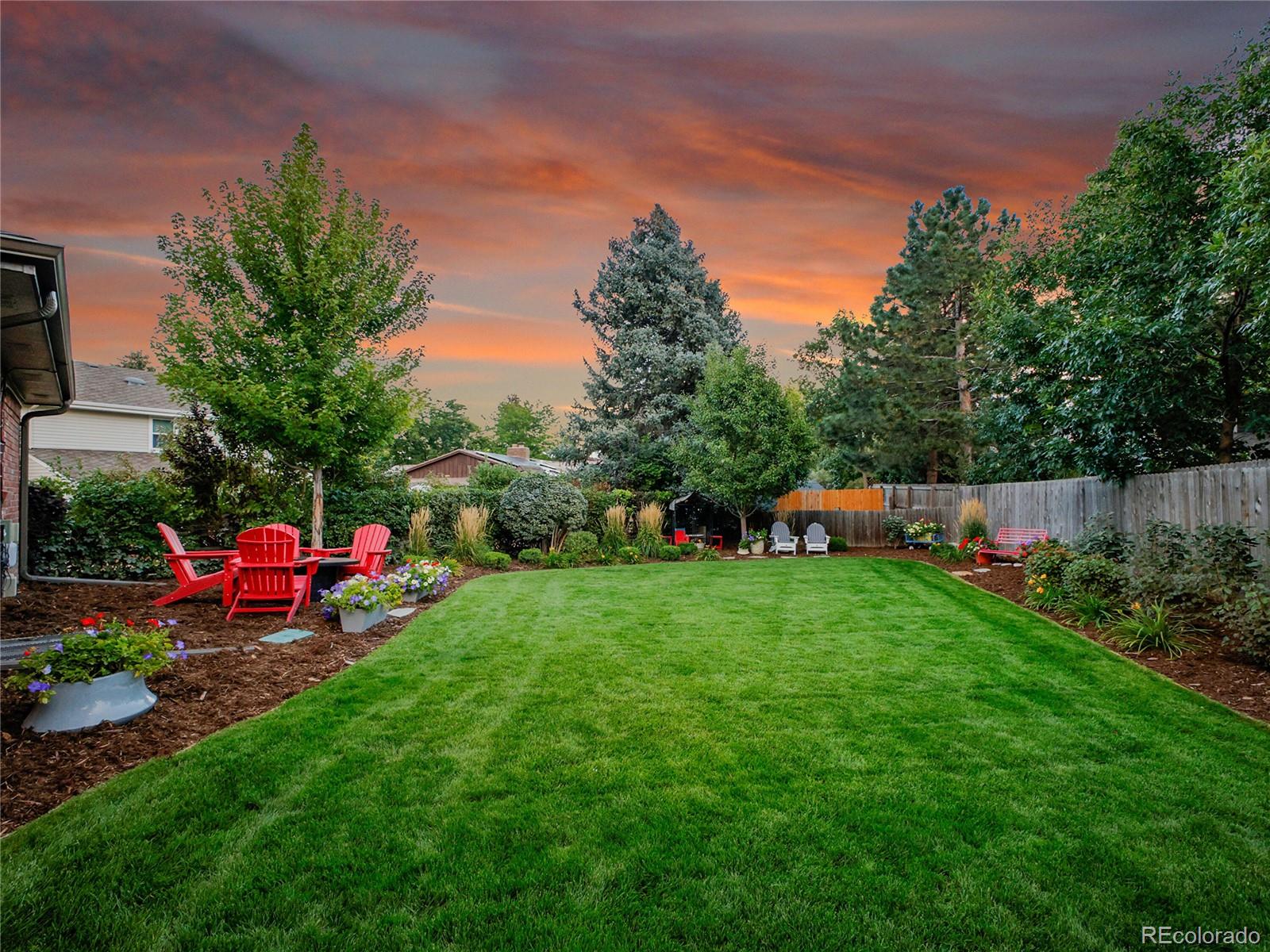 5030 S Clinton Street