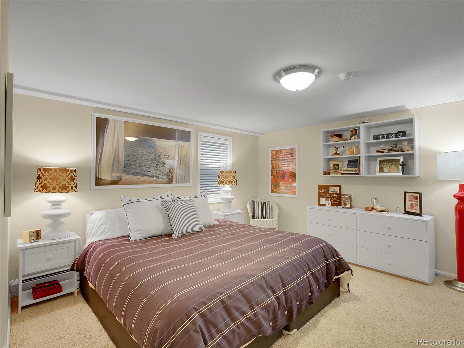 5030 S Clinton Street