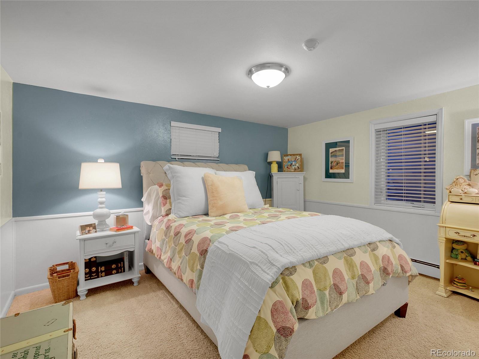 5030 S Clinton Street