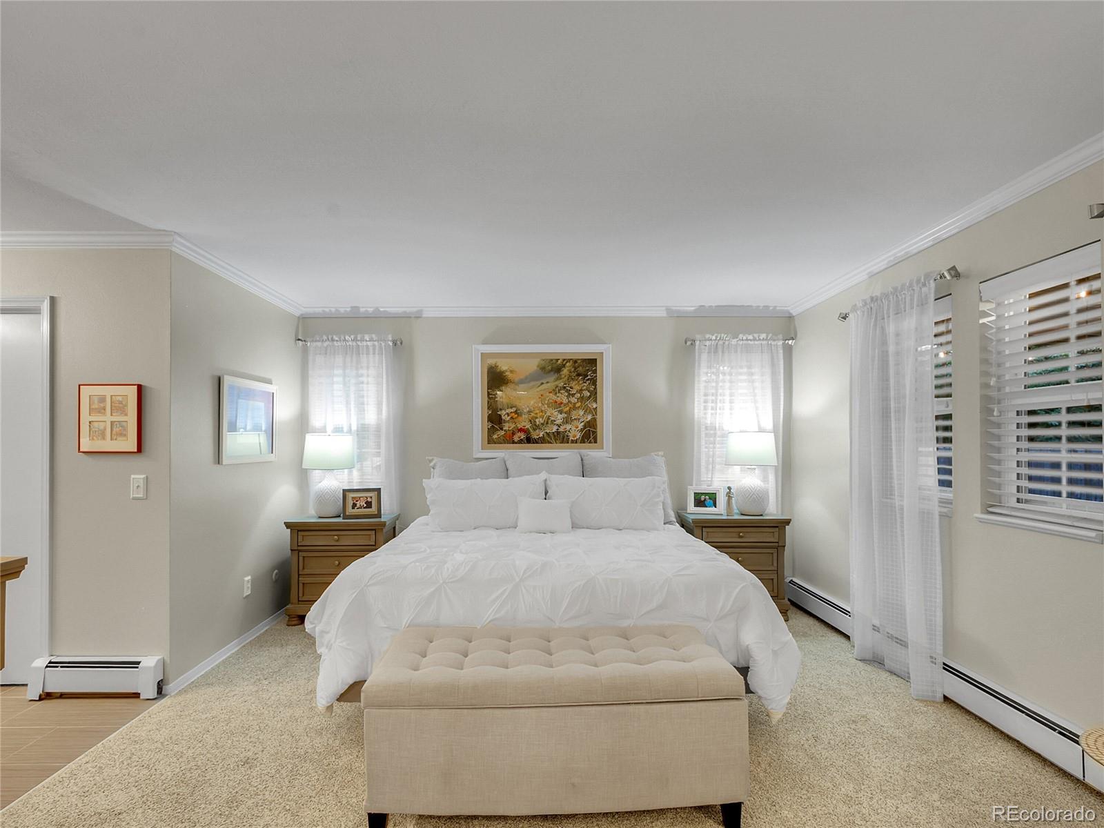 5030 S Clinton Street