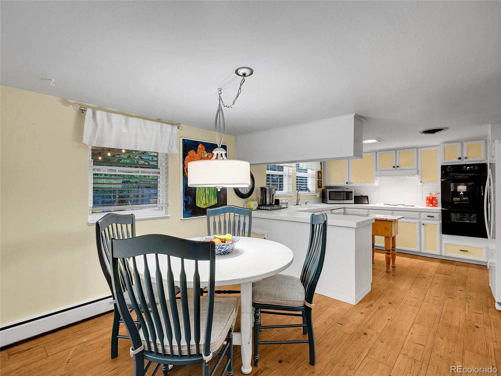 5030 S Clinton Street