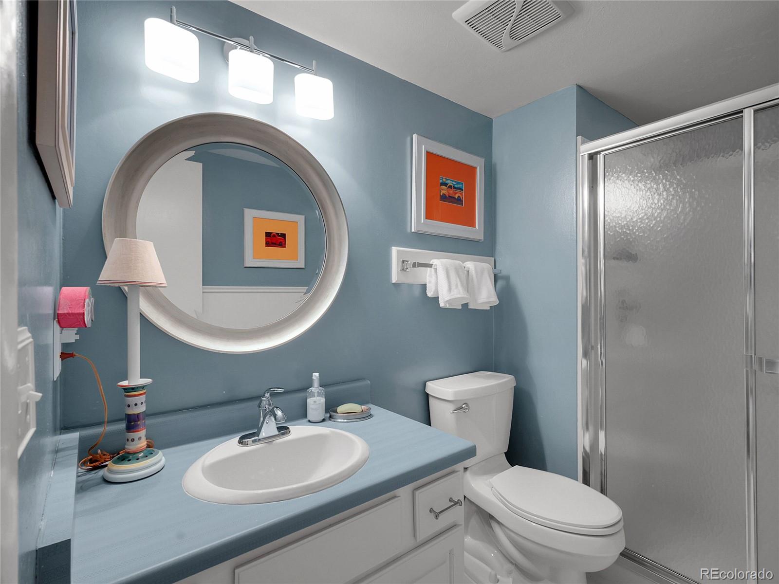 5030 S Clinton Street