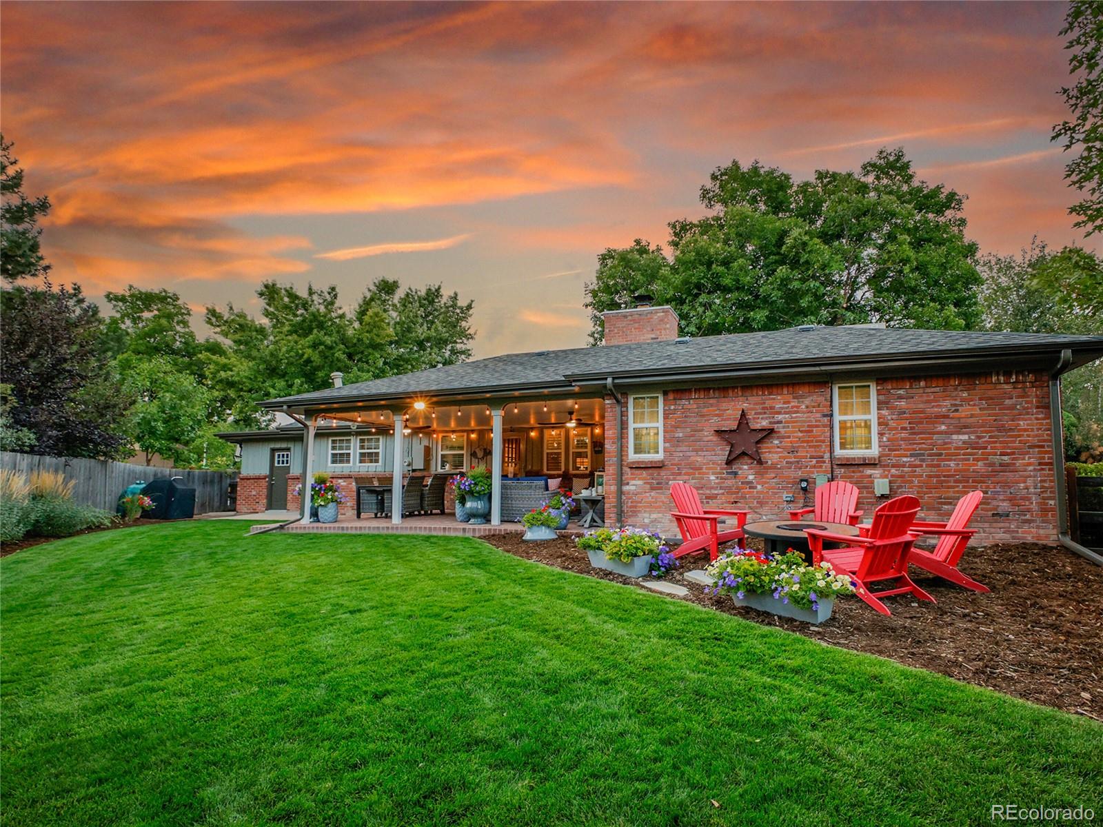 5030 S Clinton Street